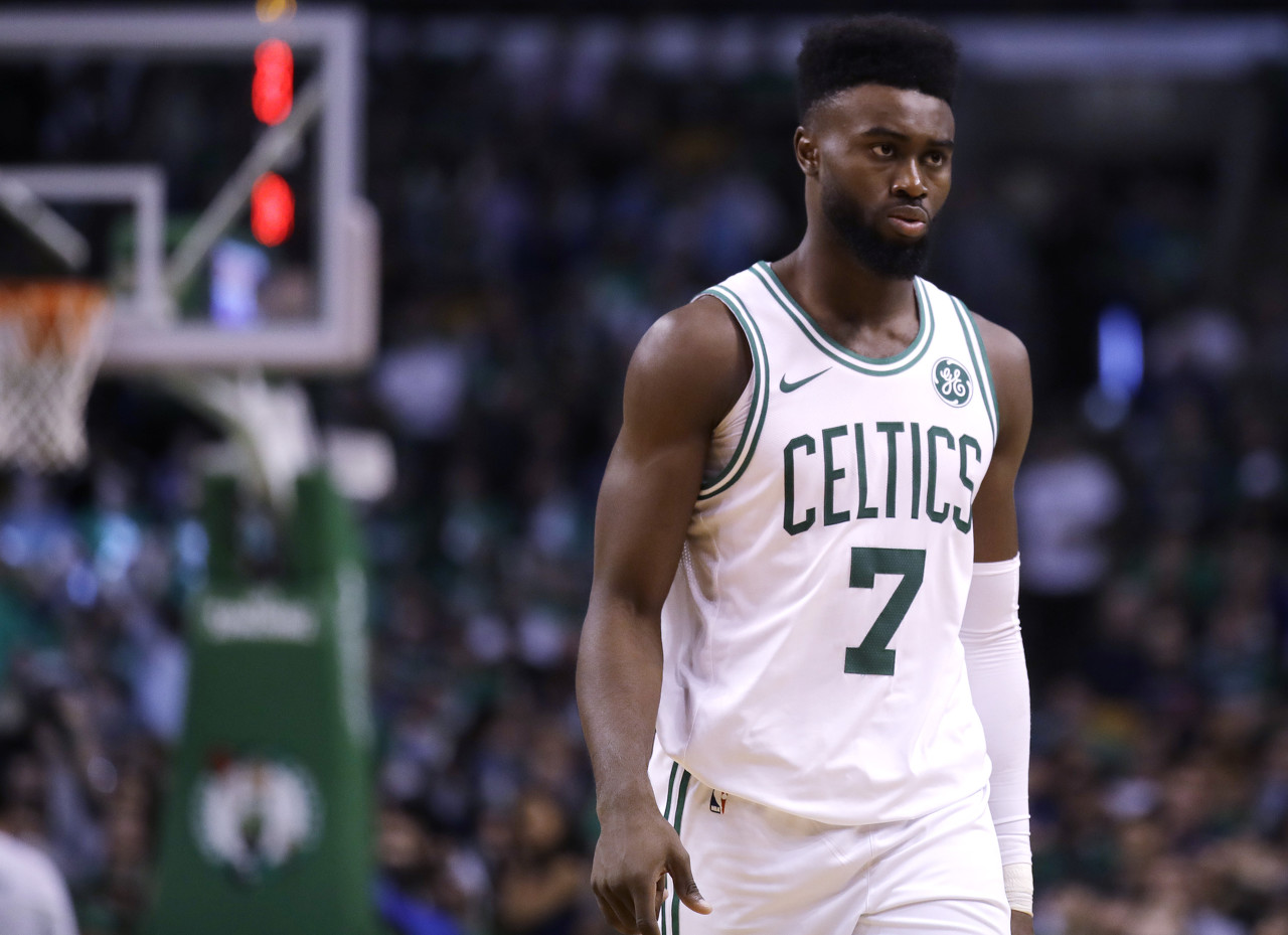 利物浦欧冠小组赛关键战平切尔西（欧冠小组赛关键一役，利物浦与切尔西战成平局）