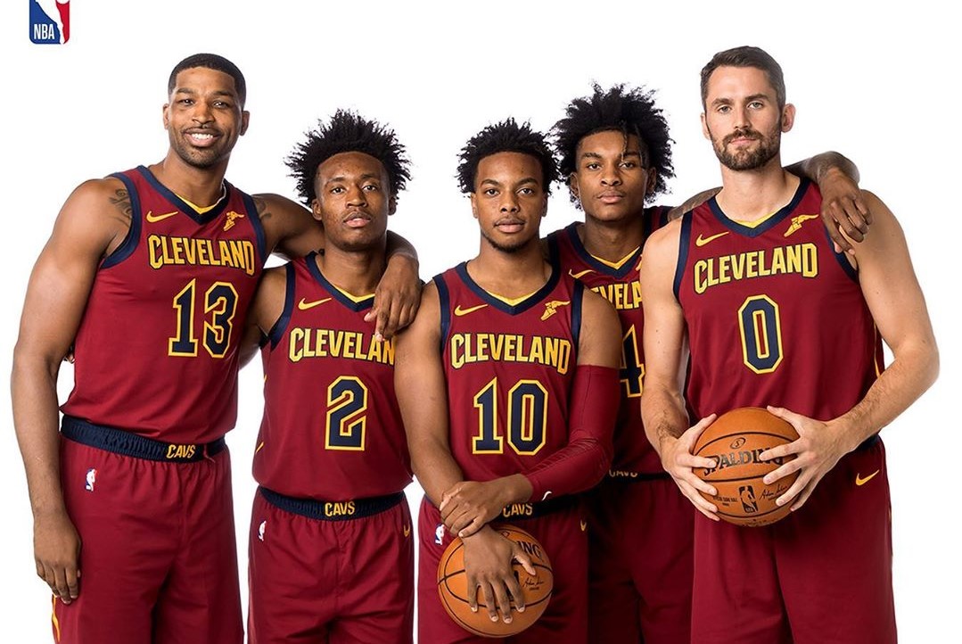 媒体人：跨年制度是迟早要考虑的，跨了才能真正融入世界体系（媒体人：跨年赛制迟早要上马，实施后方能真正融入全球体系）