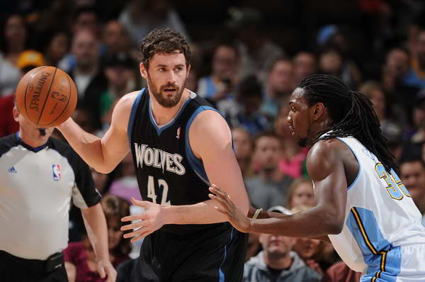 NBA最狠脏动作防守，乔丹和皮尔斯都害怕他（NBA小动作之王，连乔丹与皮尔斯都忌惮他）