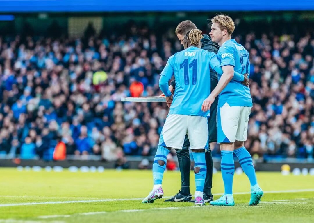 佛罗伦萨主帅：战平尤文提升士气；基恩踢出冠军球员级别表现（佛罗伦萨主帅：逼平尤文振奋全队，基恩展现冠军级水准）