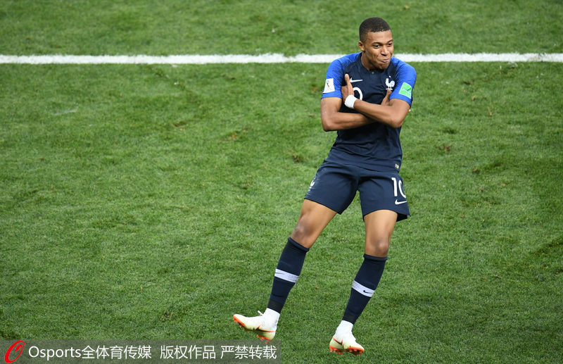 德转身价更新福登仍为8000万欧，本赛季19场9球4助（德转更新：福登身价维持8000万欧，本季19战9球4助）